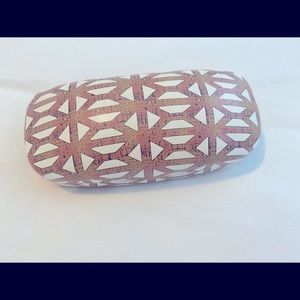 Stella & Dot Hello Sunshine Sunglass Case